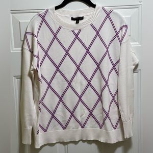 Banana Republic Men cream/purple diamond pattern knit sweater Size M